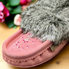 Load image into Gallery viewer, Ladies Moccasins -Laurentian Chief Moccasins Flamingo