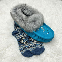 Load image into Gallery viewer, Ladies Moccasins - Laurentian Chief Moccasins Aqua