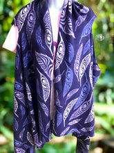 Load image into Gallery viewer, Ladies Shawls - Feathers