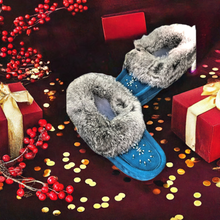 Load image into Gallery viewer, Ladies Moccasins - Laurentian Chief Moccasins Aqua