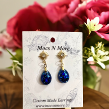 Load image into Gallery viewer, Mocs N More Earrings - Shining Star
