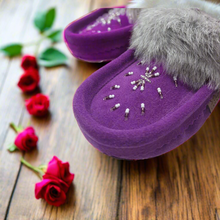 Load image into Gallery viewer, Ladies Moccasins - Laurentian Chief Moccasins Vivacious Violet