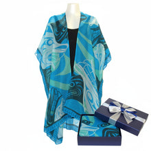 Load image into Gallery viewer, Ladies Fashion Wraps - Spirit Wolf