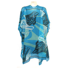 Load image into Gallery viewer, Ladies Fashion Wraps - Spirit Wolf