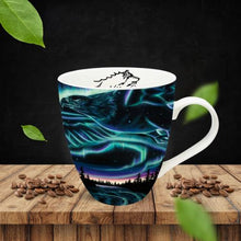 Load image into Gallery viewer, 18 Oz - Signature Mugs - Sky Dance Eagle Over Sky
