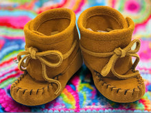 Load image into Gallery viewer, Kids Laurentian Chief Moccasins