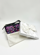 Load image into Gallery viewer, Smartphone Cross Body Bag - Ojibwe Florals