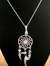 Load image into Gallery viewer, New Dreamcatcher Necklaces