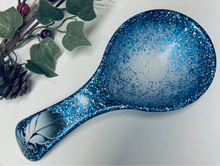 Load image into Gallery viewer, Blue Pearl Feather Spoon Rests