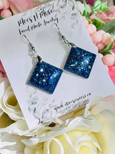 Load image into Gallery viewer, Mocs N More Earrings - A Little Bit of Sparkle