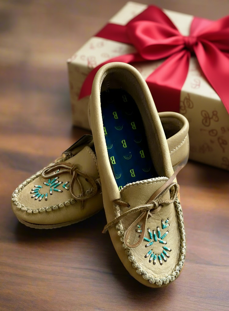 Women's Hiawatha Leather Moccasins - 100 % Leather – Mocs n More