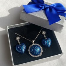 Load image into Gallery viewer, NEW Mocs N More Necklaces &amp; Earring Set - Cobalt Blue