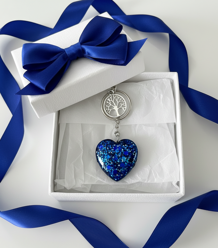 Tree of Life Heart Keychain - Handcrafted Epoxy Resin Charm