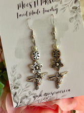 Load image into Gallery viewer, NEW Mocs N More Earrings - Hummingbird Flower