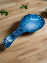 Load image into Gallery viewer, Blue Pearl Feather Spoon Rests