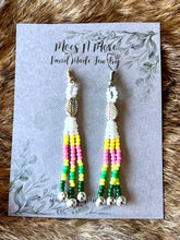 Load image into Gallery viewer, Mocs N More Earrings - Leaf Dangles