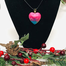 Load image into Gallery viewer, Mocs N More Necklaces Heart