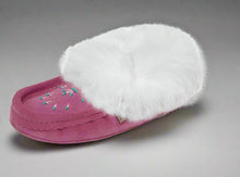 Load image into Gallery viewer, Ladies Moccasins -Laurentian Chief Moccasins Fuchsia