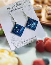 Load image into Gallery viewer, Mocs N More Earrings - A Little Bit of Sparkle