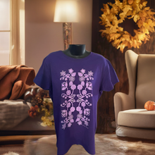 Load image into Gallery viewer, NEW Ladies T-Shirts - Ojibwe Floral