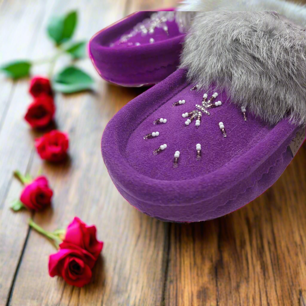 Ladies Moccasins Laurentian Chief Moccasins Vivacious Violet L6 M5