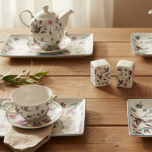 Load image into Gallery viewer, Hummingbird Table Setting
