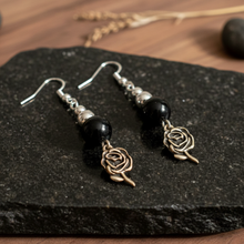 Load image into Gallery viewer, Lifestyle shot on natural surface