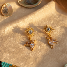 Load image into Gallery viewer, Luxurious flat lay