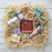 Load image into Gallery viewer, Overhead flat lay