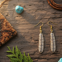 Load image into Gallery viewer, Rustic wooden surface with artisan styling