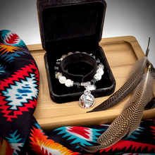 Load image into Gallery viewer, Mocs N More Totem Bracelets - Black Onyx Wolf