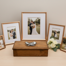 Load image into Gallery viewer, Wedding gift presentation - closed box with eagle focal point